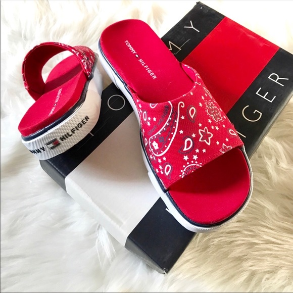 red bandana nike slides